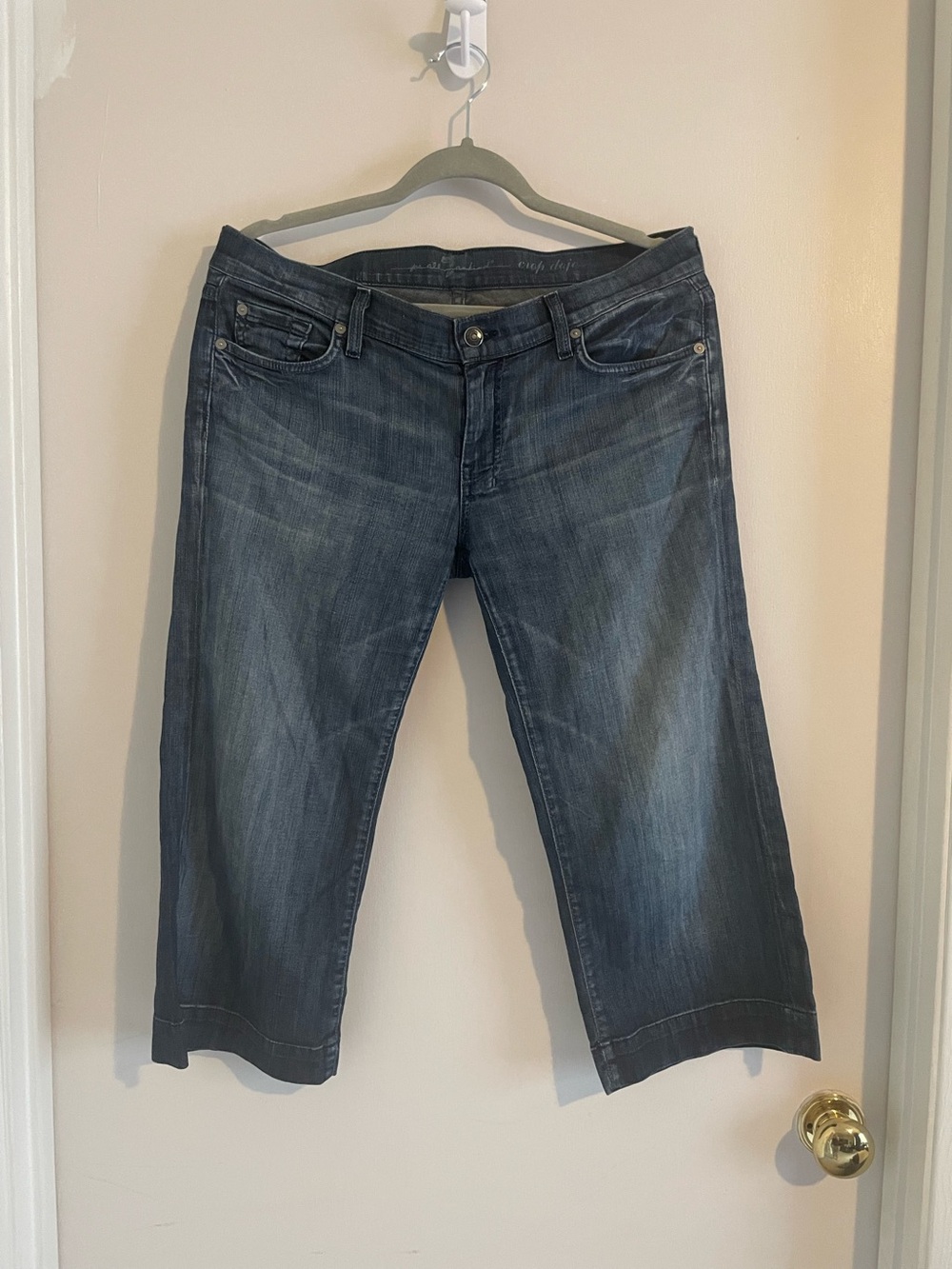 7 For All Mankind Crop Dojo Wide Leg Dark Wash Jeans Sz 31 EUC 416
